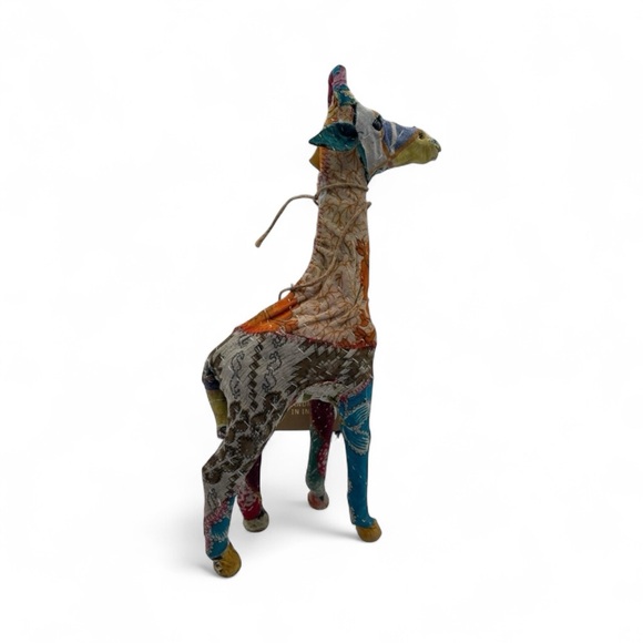 Handmade Indian Sari Fabric Wrapped Giraffe Figurine ‘14 Boho Folk Art Sculpture - Picture 2 of 7